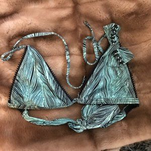 Bikini tie top